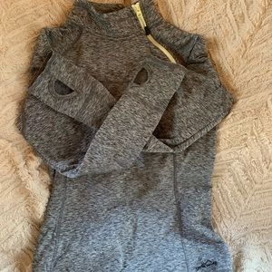 Eddie Bauer mid weight fleece. Size medium